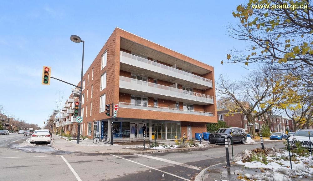 Superbe-condo-neuf-5-et-demi-a Condominium