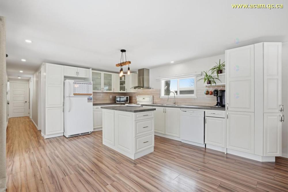 Maison-renovee-A-a-Z-Marina-Melocheville-Lac-St-Louis