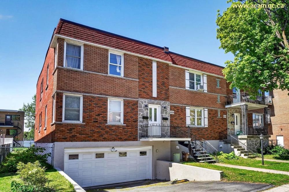 Rarete-a-ahuntsic--quadruple Maison-Chalet